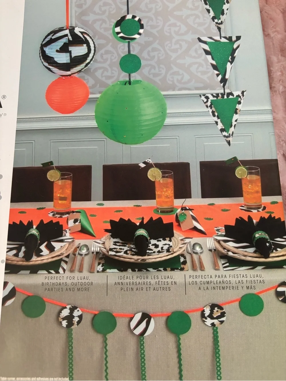 David Tutera Green and Orange Party Decor Set